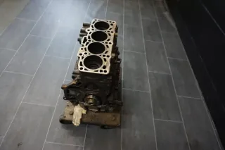 Motor Motorblock VW T5 Transporter Bus 2,0 TDI 75 103KW CAA CAAA CAAC Rumpfmotor - Bild 6