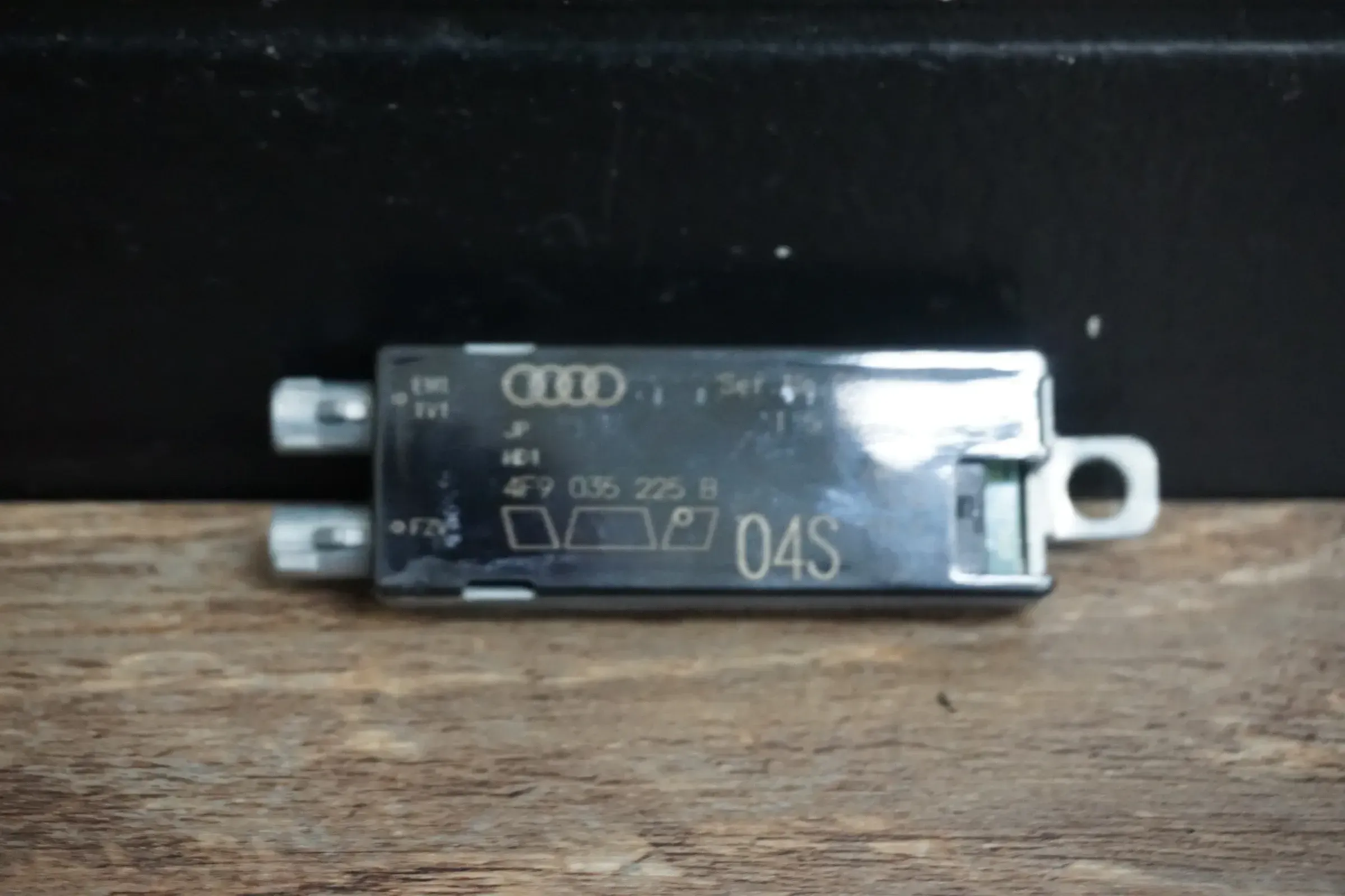 Original Audi A6 4F C6 Avant Antennenverstärker Steuergerät Antenne 4F903522B Gebraucht - Bild 1