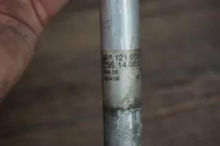 Audi RS6 4F Rohr Kühlflüssigkeit Wasser Leitung schlauch 4F0121053 - Bild 4