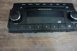 Chrysler Dodge Jeep OEM Factory Stereo Radio MP3 WMA CD /AUX - Bild 5