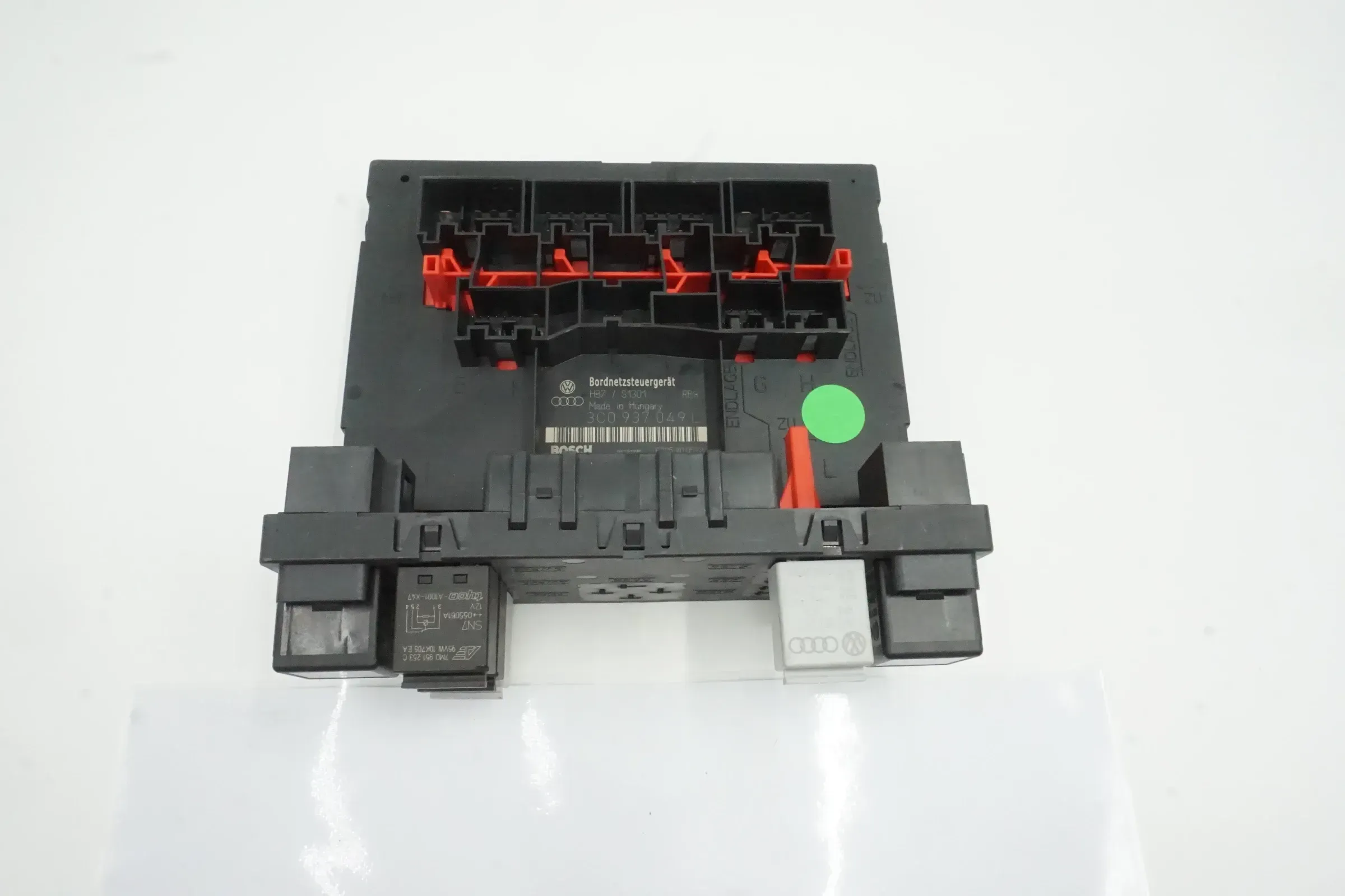 Original VW Passat 3C Bordnetzsteuergerät Steuergerät Bordnetz 3C0937049L - Bild 1