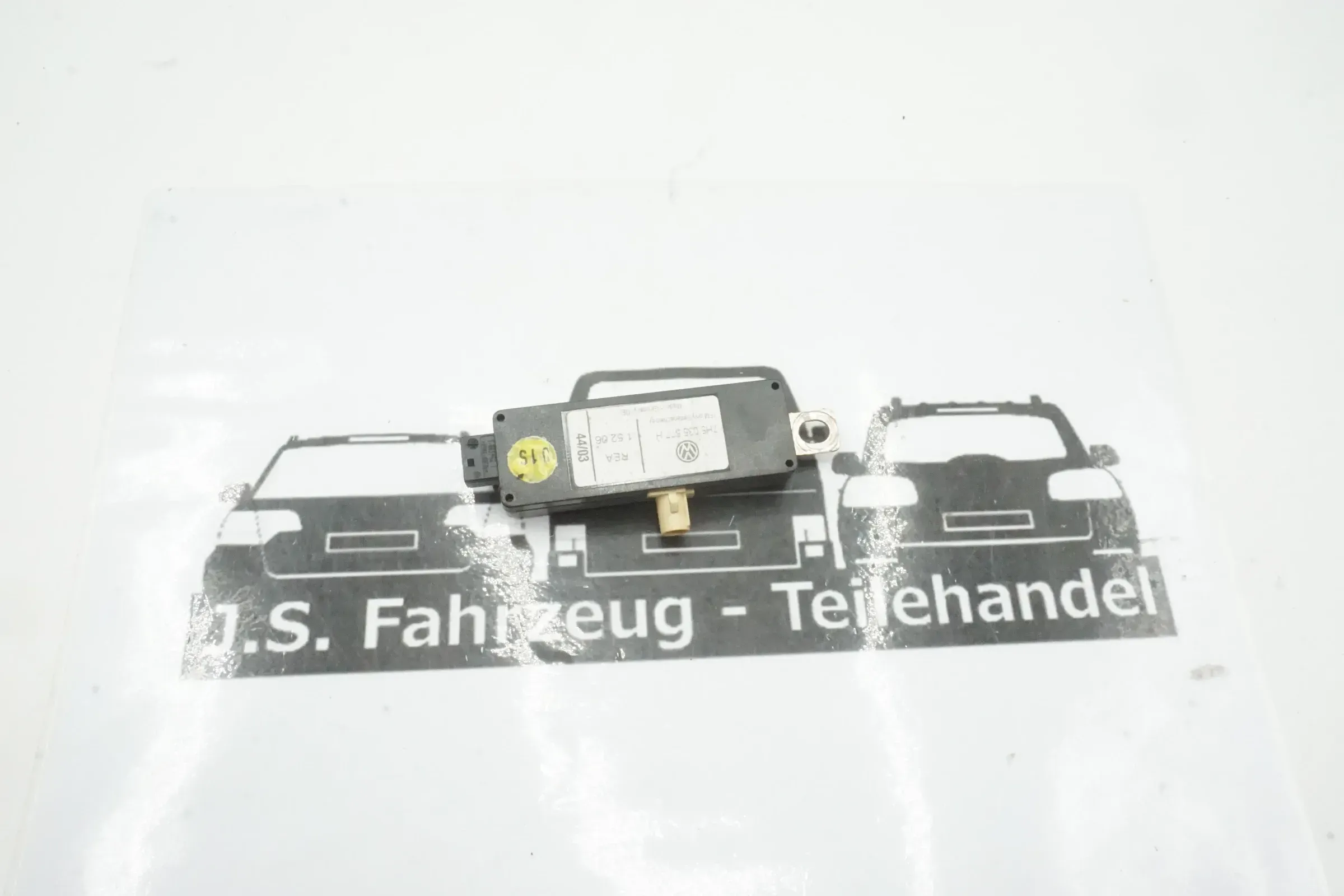 VW T5 Multivan 2005 Antennenverstärker 7H5035577H Seitenscheibe rechts - Bild 1