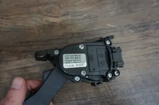 elektronisches Gaspedal VW T5 2.5 TDI 7H E-Gas 7H1721503D Original Pedal - Bild 3