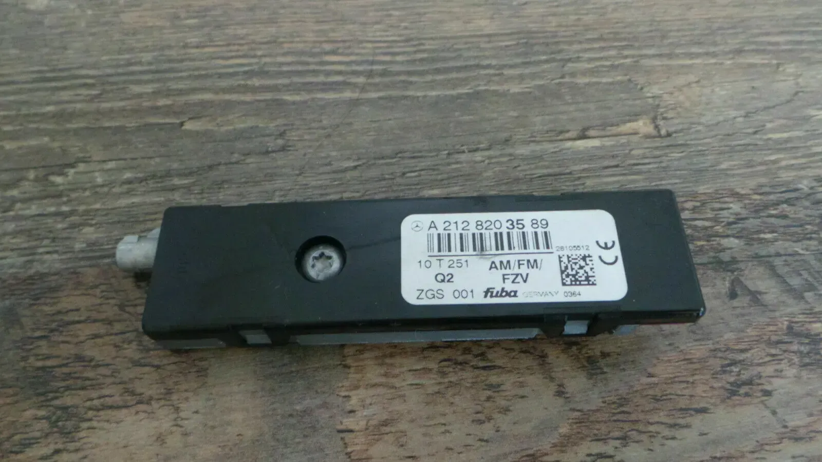 Mercedes Benz T-Model E200 CDI W212 Steuergerät Antennenverstärker A2128203589 - Bild 1