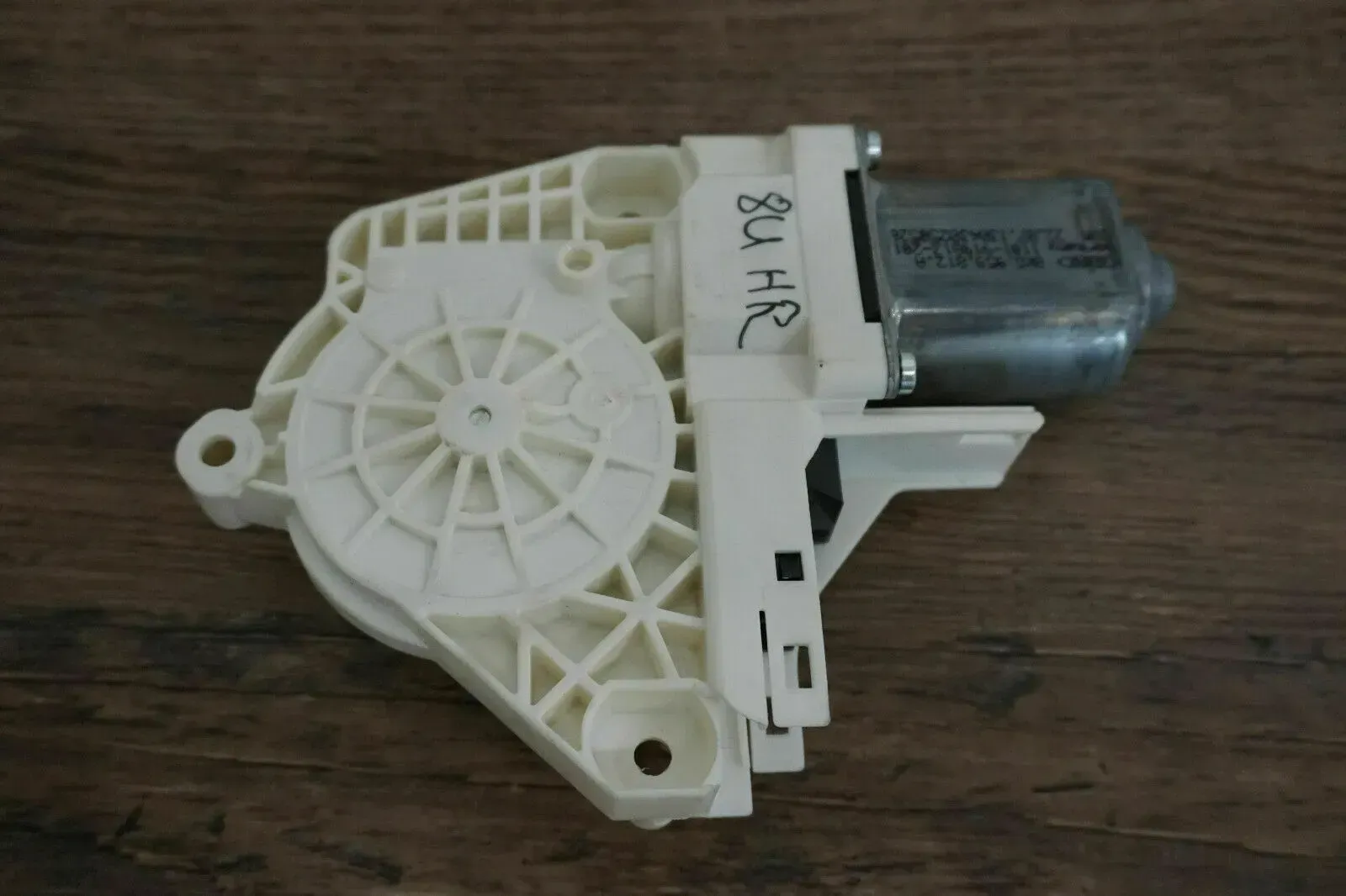 8K0959801A Original Audi A4 8K Skoda Superb Fensterheber Motor hinten rechts - Bild 1