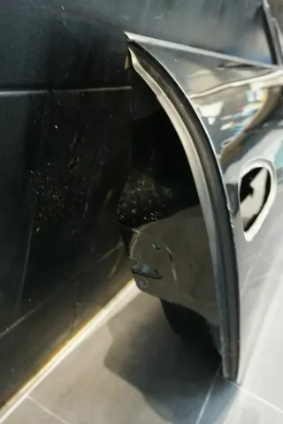 Porsche Boxster 986 Tür vorne rechts Schwarz met. 744 - Bild 9