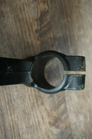 Audi A8 4H Tragarm Halter Federbein Stoßdämpfer vorne links 8R0413A - Bild 3