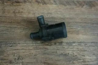 Orig. Audi A4 A5 A6 Q5 2.0 TFSI Zusatzwasserpumpe 06H965561 - Bild 1