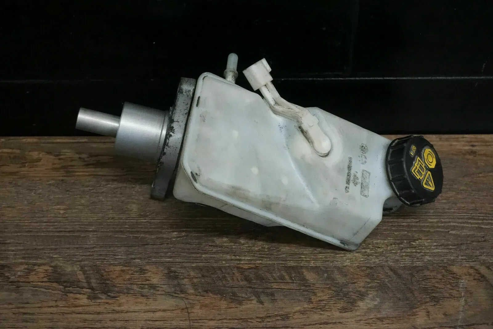 Ford Focus II MK2 1.6 03.3508-9104.1 Hauptbremszylinder brake servo cylinder - Bild 1