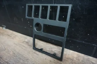 VW T4 Rahmen um Aschenbecher Abdeckung Zigarettenanzünder Verkleidung 7D1858100A - Bild 3