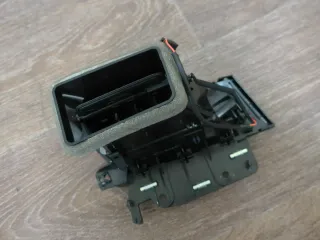 VW Passat B8 Luftausströmer Luftdüse Links Schwarz 3G1819701D - Bild 4