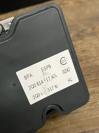 2Q0614517N / 2Q0614517AG / 0265292096 ABS PUMPE ABS PUMP Seat Ibiza V (KJB) 2019 - Bild 4