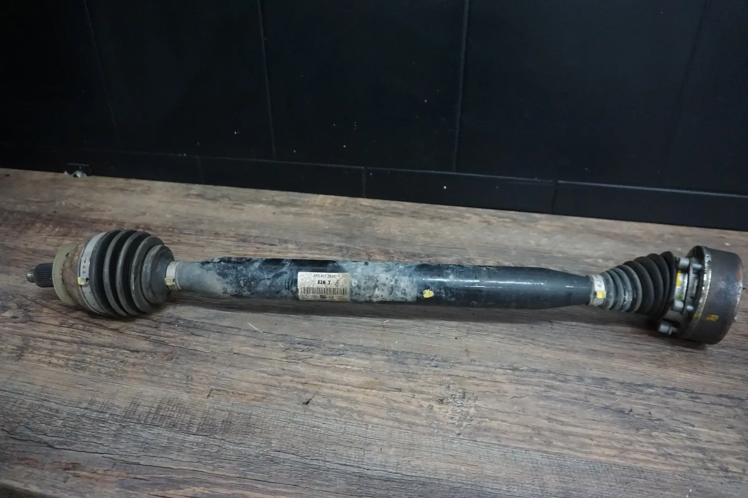 Antriebswelle Gelenkwelle Re Vo für Seat Ibiza IV 6J 08-12 1,6 77KW 6R0407962K - Bild 1