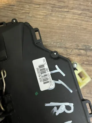 Volkswagen VW T5 Türschloss Türverriegelung vorne rechts 3B1837016CC - Bild 3