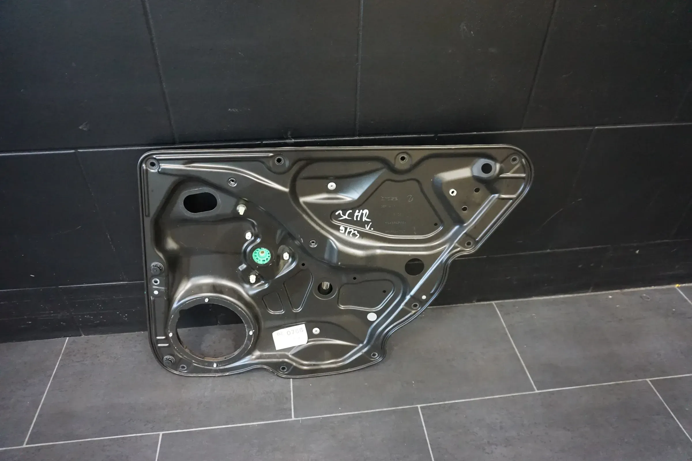 VW Passat 3C B6 Fensterheber Türtafel hinten rechts Motor Gestänge 3C4839756H - Bild 1