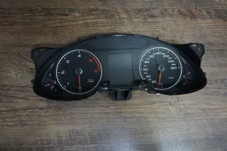 Audi A4 8K Facelift Tacho Kombiinstrument Diesel Cluster 8K0920901B - Bild 1