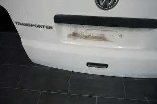 VW T5 Multivan Caravelle Tür Hecktür Heckklappe Weiß Lb9a Beschädigt - Bild 3