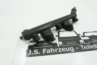 Seat Ibiza 6L Kraftstoffverteiler Einspritzleiste Leiste 03D133329B - Bild 4