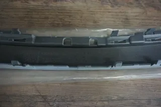 Audi A4 8E Stoßstangeblende Blende UNLAKIERT 4E0807224AA - Bild 6