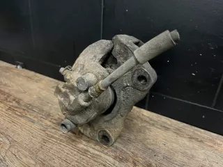 VW T5 2,5TDI 130PS BREMSSATTEL SATTEL vorne rechts ATE 308x30mm - Bild 3
