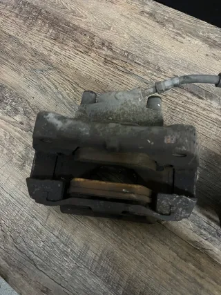 VW T5 Bremssättel vorn vorne Komplett Set 2.5 TDI Halter Beläge AXE 174PS - Bild 6