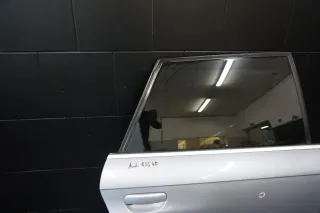 Audi RS6 4F Tür hinten rechts Beifahrerseite Alu matt Leiste - Bild 2