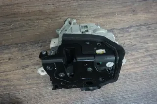 Audi A1 A4 A5 8K 8T A6 4G A7 Q3 Q5 Q7 TT 8J Türschloss vorne Rechts 8J1837016C - Bild 2