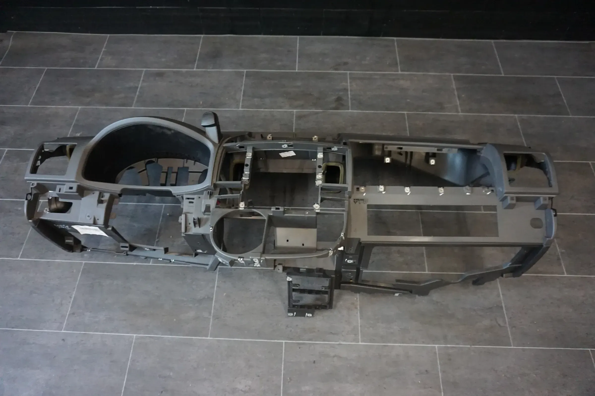 VW Bus T5 Multivan Armaturenbrett Schalttafel Instrumententafel 7H5857003CG - Bild 1