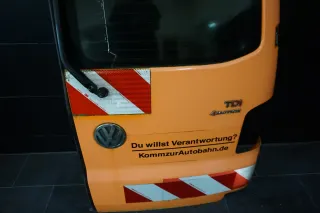HECKKLAPPE rechts VOLKSWAGEN VW T5 Klapptür Heckklappe orange - Bild 3