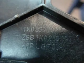 1K0858089C VW Golf 5 Mittelkonsolenschacht Armaturenbrett Doppel DIN Schacht - Bild 3