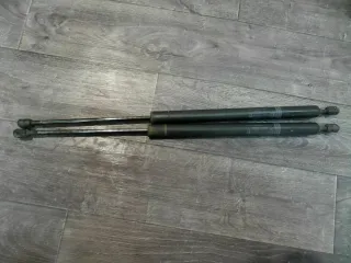 VW Multivan T4 Bj.01 2x Heckklappendämpfer Gasfeder Dämpfer hinten 7D0829331s - Bild 1