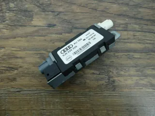 Audi TT TTs TTrs 8J Antennenverstärker 8J8035225 S-Line Verstärker Antenne - Bild 1