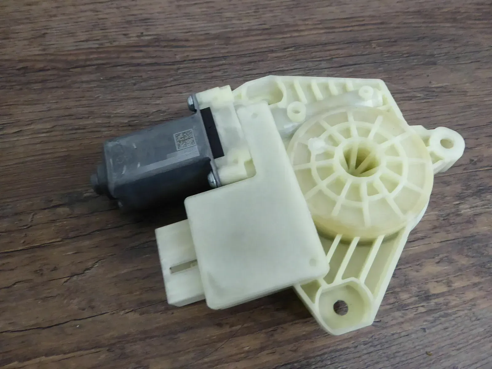 Original VW Golf 7 Fensterhebermotor Fensterheber Motor vorne links 5Q4959811D - Bild 1