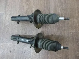 VW BORA (1J2) Federbein vorn vorne rechts links 2001 - Bild 6