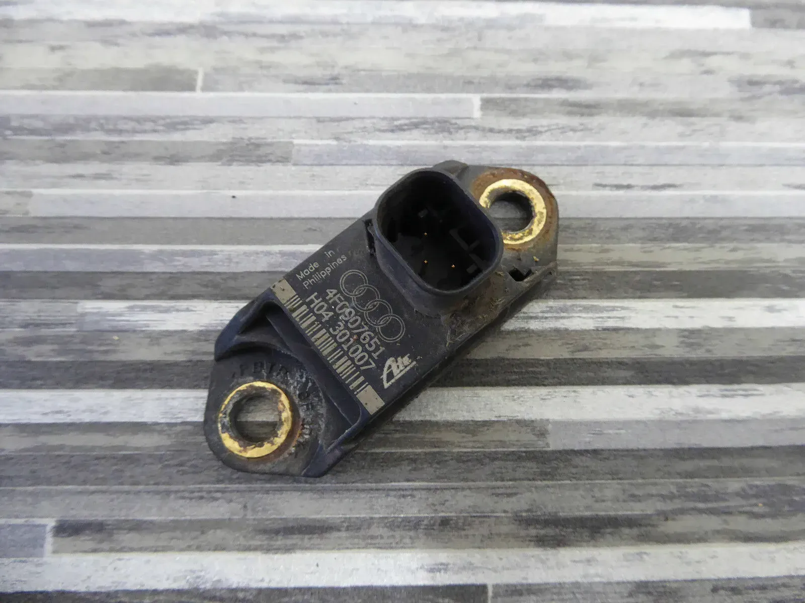 Original Audi A6 ESP Beschleunigungs?sensor Luftfahrwerk 4F0907651 Sensor - Bild 1