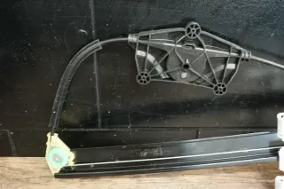 Audi Q3 8U Fensterhebermechanik Fensterheber Tür hinten rechts HR 8U0839462 - Bild 3