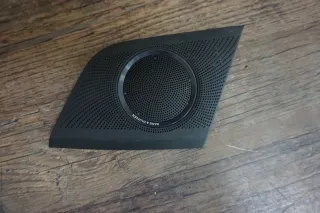 BANG & OLUFSON Lautsprechergitter Audi A4 8K A5 8T Armaturenbrett 8T0857227A - Bild 2