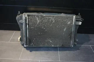 Seat Leon 1P 2.0 TFSI Cupra R Frontmaske Wasserkühler Kühlerpaket Klimakühler - Bild 1