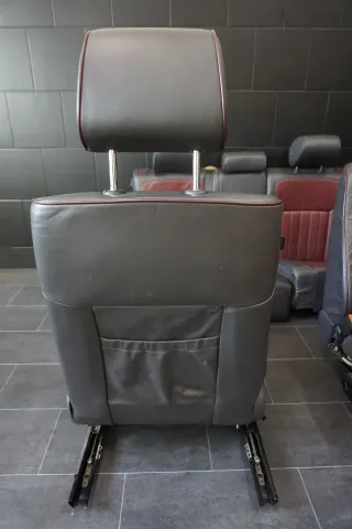 Sitze Ausstattung Rot Schwarz Lederausstattung VW Touareg 7L6 Individual Bicolor - Bild 8