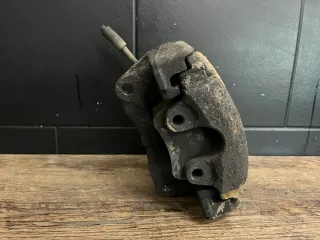 VW T5 2,5TDI 130PS BREMSSATTEL SATTEL vorne rechts ATE 308x30mm - Bild 5