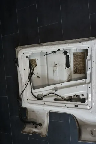 HECKKLAPPE links VOLKSWAGEN VW T5 Klapptür Heckklappe R902 Weiß - Bild 8