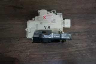 original Audi A3 8V Q3 8U A6 4G Türschloss Schloss Tür hinten Rechts 4G0839016B - Bild 2