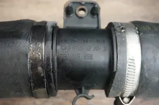 Orig. VW T5 2,0TDI Ladeluftschlauch Ladeluft Druckschlauch 7E0145980 7E0145958A - Bild 5