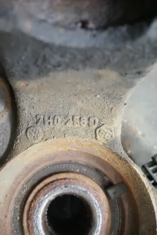 VW T5 7H Original Achsschenkel Achsträger Radlagergehäuse Vorne Rechts 7H0258G - Bild 5