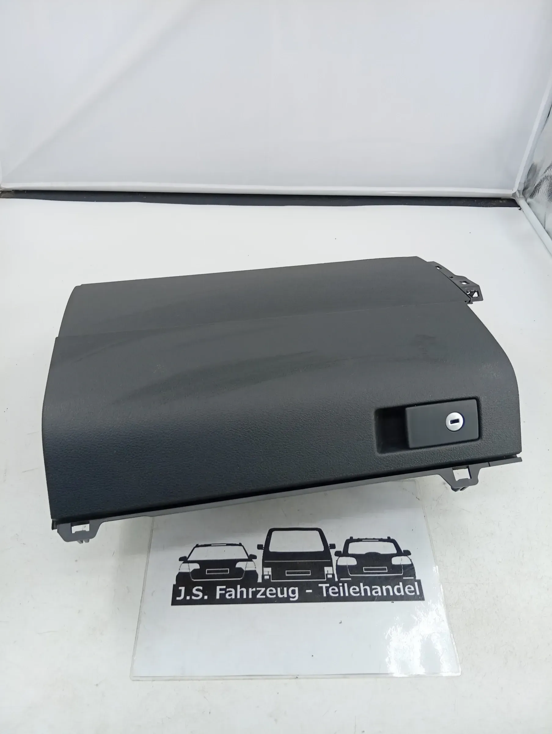 VW TOURAN 1T1, 1T2 Handschuhfach 1T1857097A - Bild 1