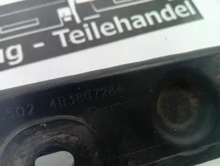 Audi A6 4B S6 V8 Stoßstangenhalter Halter Stoßstange rechts 4B3807284 - Bild 3