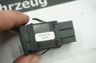 Original VW Polo 9N 9N1 Schalter Heckscheibe Heckscheibenheizung 6Q0959621 - Bild 3