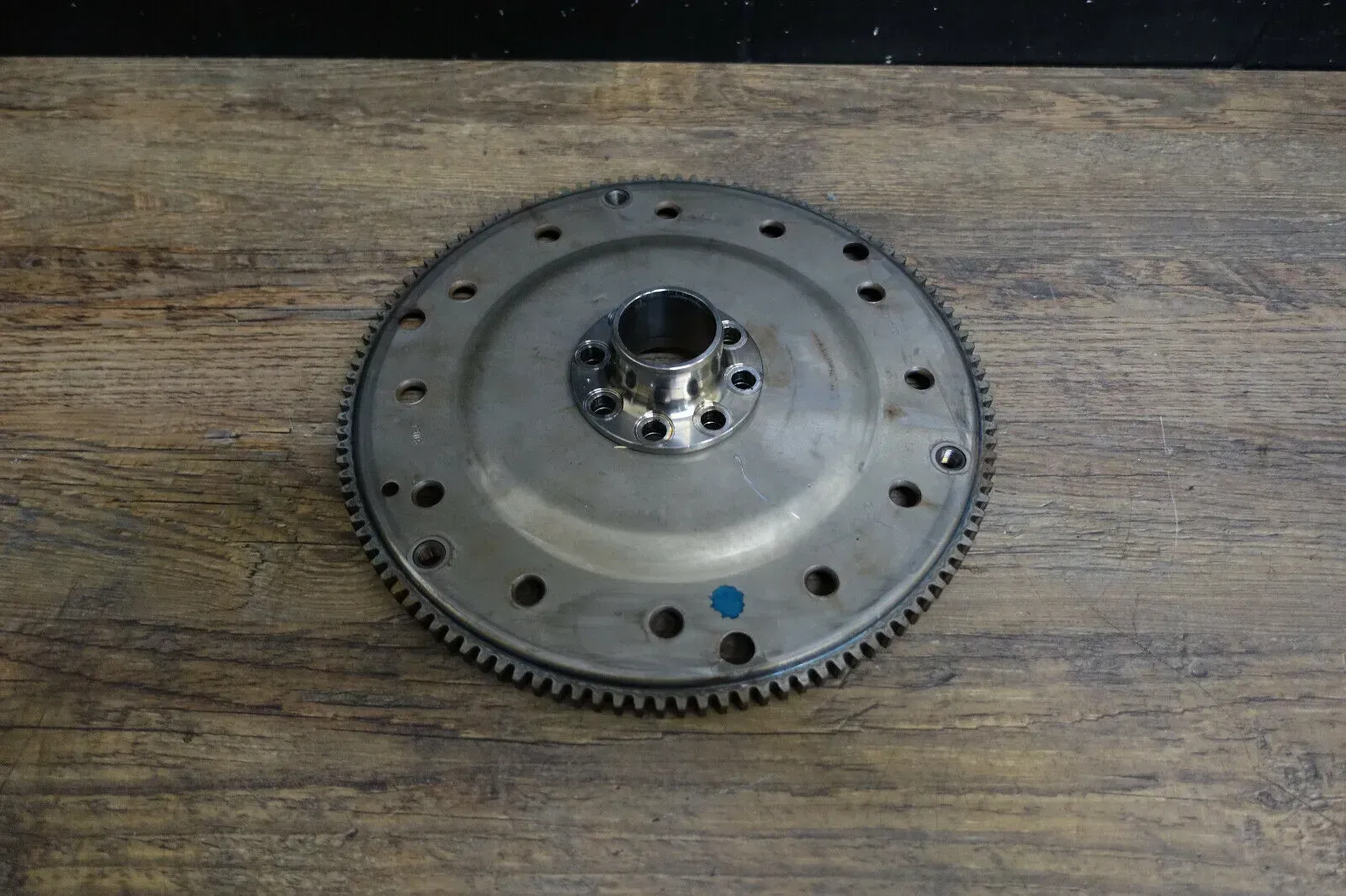 Audi A4 A5 A6 2.0 TFSI Mitnehmerscheibe Schwungscheibe 06H105323R - Bild 1