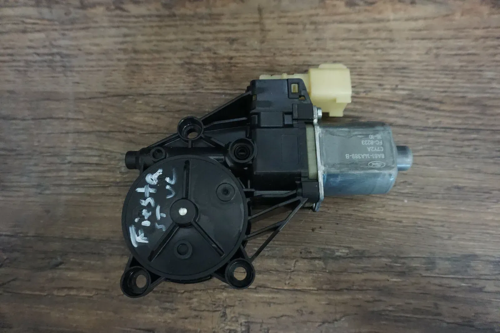 FORD Fiesta BJ 2011 3-Türer Fensterhebermotor Fenster Heber rechts 8A6114553A - Bild 1