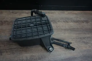 Audi RS6 4F Aktivkohlefilter Aktivkohlebehälter & Leitungen 8E0201799C // A4 8E - Bild 1